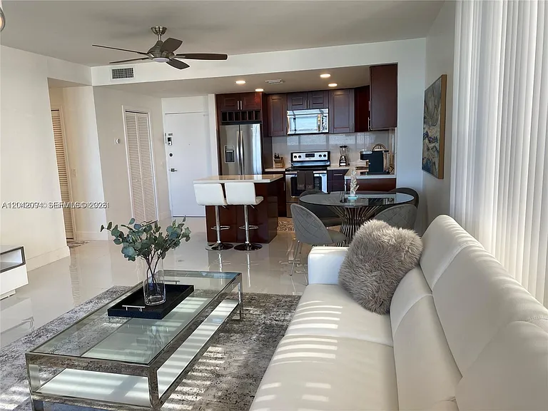3505 S Ocean Dr #606 — Photo 13