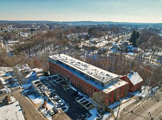 234 S Main St APT 103, Middletown, CT 06457