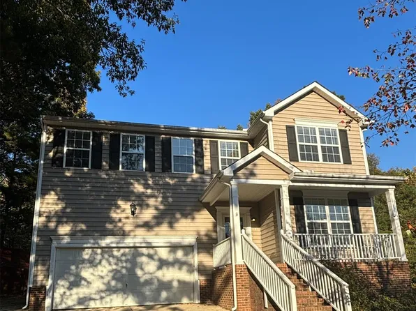 121 Hollow Ct, Garner, NC 27529