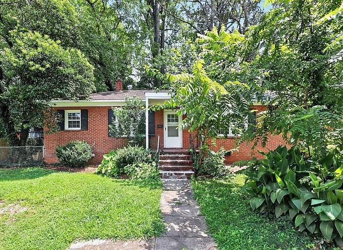 1st image of 3100 Holt St