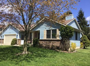 2064 Pheasant Ave NW, Grand Rapids, MI