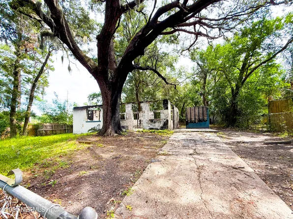 265 PECAN Street, Jacksonville, FL 32211