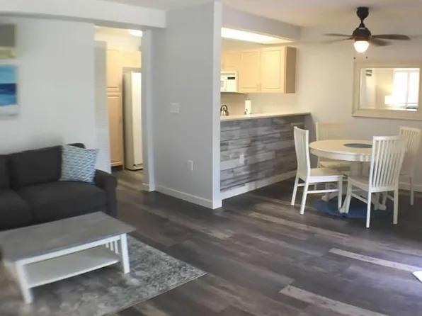 92-1485 Aliinui Dr APT 28B, Kapolei, HI 96707