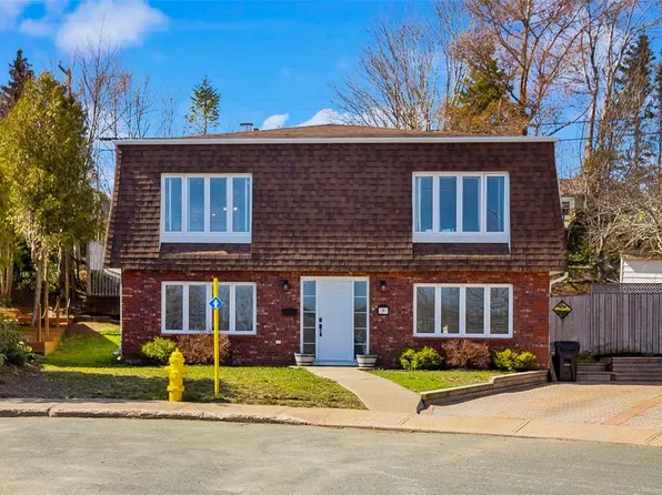 9 Brigus Place, St. John's, NL A1E3S5