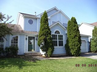 154 Alcott Ct, Elgin, IL 60120