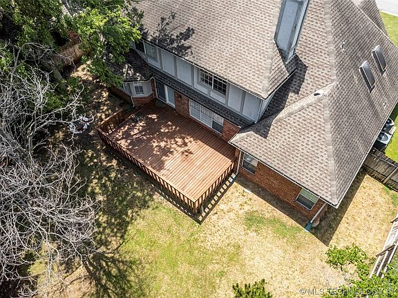 4th image of 8521 S 68th East Ave