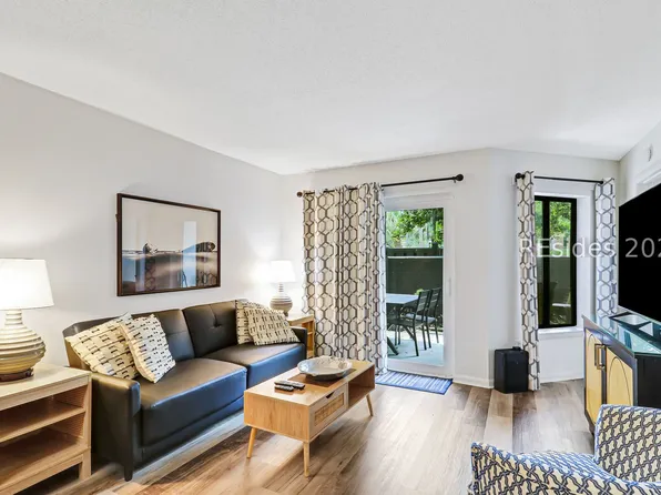 10 Lemoyne Ave APT 101, Hilton Head Island, SC 29928