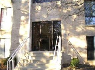 2328 Freetown Ct APT 22C, Reston, VA 20191