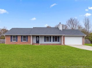 376 Woodberry Cir, Raeford, NC 28376
