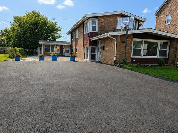 3028 S 24th Ave Unit 3028, Broadview, IL 60155