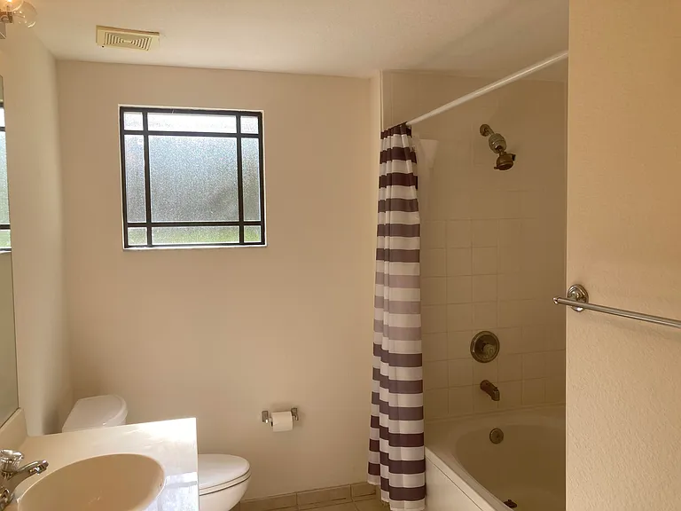 3018 Alcazar Pl #103 — Photo 40