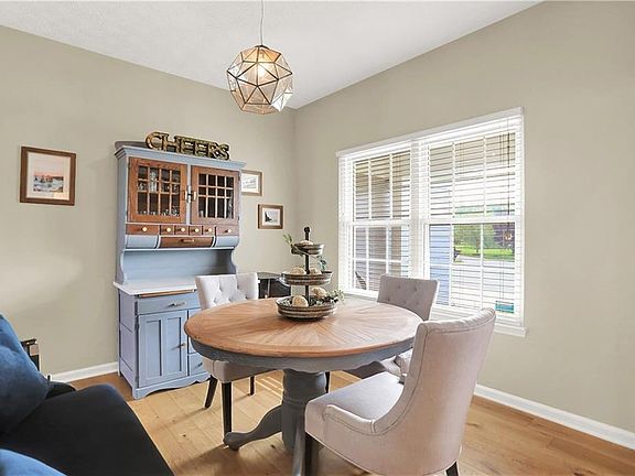 5th image of 13232 Lamana Pl