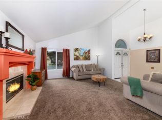 19475 Oakview Ln, Lake Elsinore, CA 92530