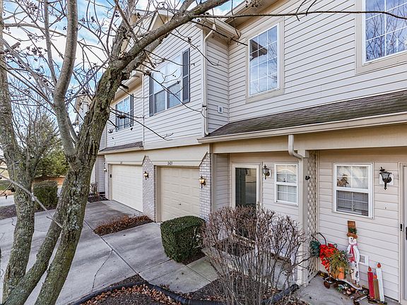 3rd image of 2423 Boyer Ln