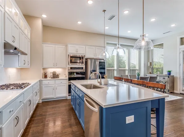 9917 Echo Summit Dr, Little Elm, TX 75068