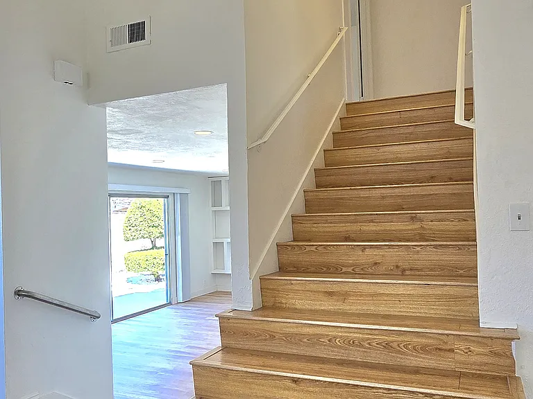 19705 Nicholas Ave — Photo 13