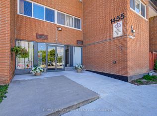 1455 Williamsport Dr #325, Mississauga, ON