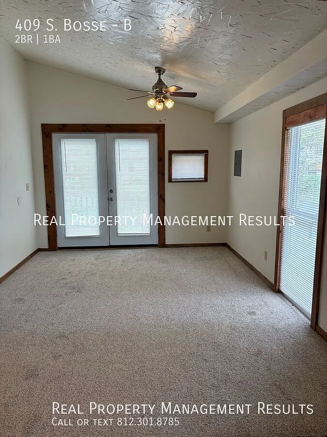 Building Photo - 409 S Bosse Ave #B