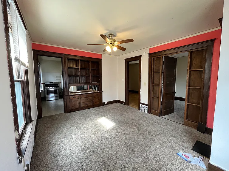 2943 N Newhall St — Photo 9