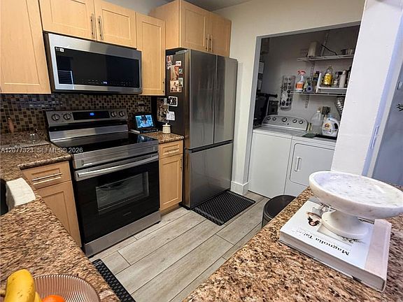 5th image of 13241 SW 17th Ln #23-3