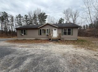 14 Shannon Ln, Pine Bush, NY 12566