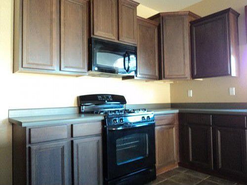 4th image of 17054 W Tonbridge St