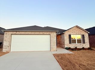 1840 Black Poplar Way, Edmond, OK 73034