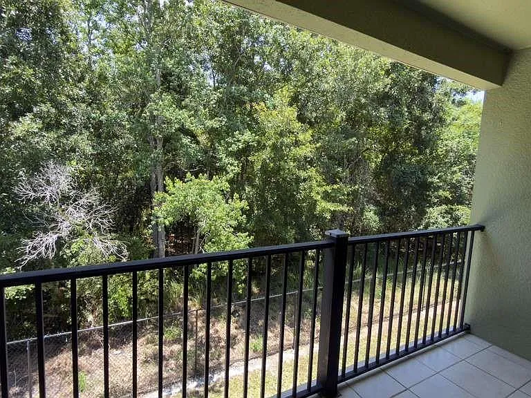 4317 Paradise Cove Ct — Photo 33