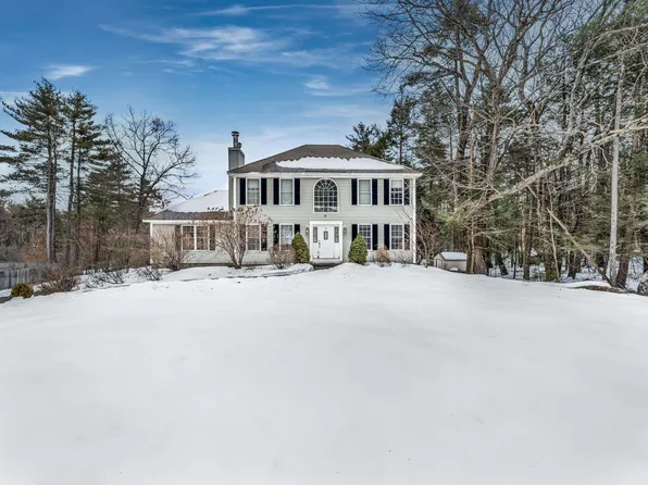 10 Saw Hill Road, Hooksett, NH 03106