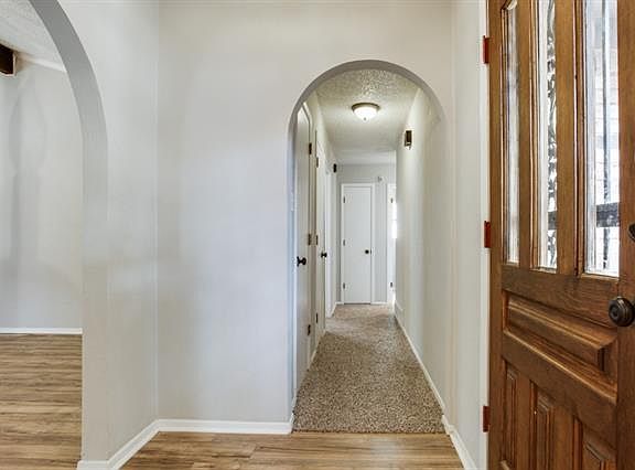 5th image of 3204 Glenmont Dr
