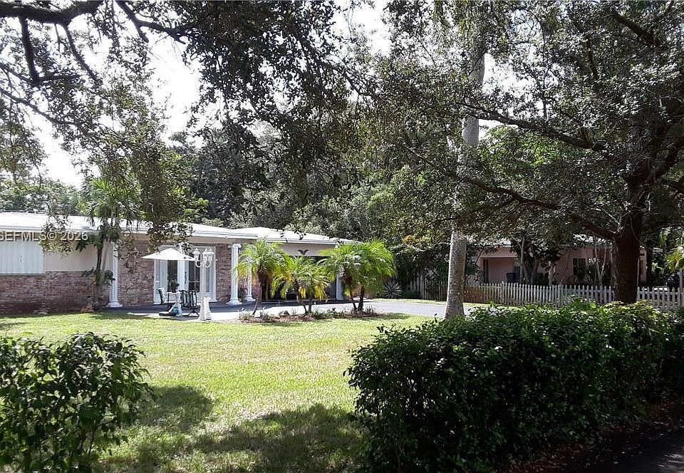 1st image of 4020 SW 2nd St