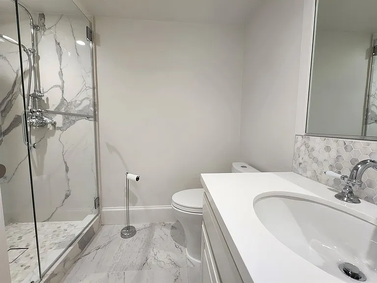 903 Ramona St — Photo 15