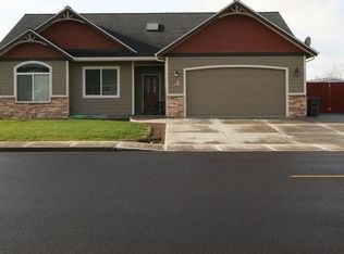 9738 Willamette St, Aumsville, OR 97325