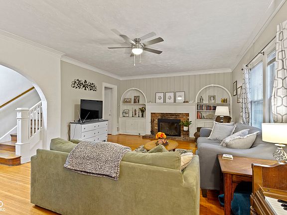 4th image of 539 E 53rd St