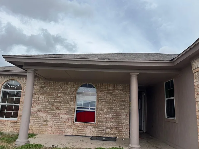 3405 Basset Dr — Photo 2