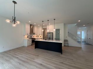 14037 230th St, Maple Ridge, BC V4R 2X4
