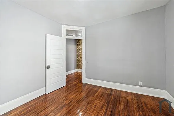 3 bed, 1300 sqft, $1,400 — Photo 2