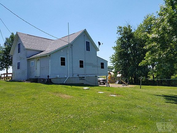 2nd image of 11059 Violet Ave
