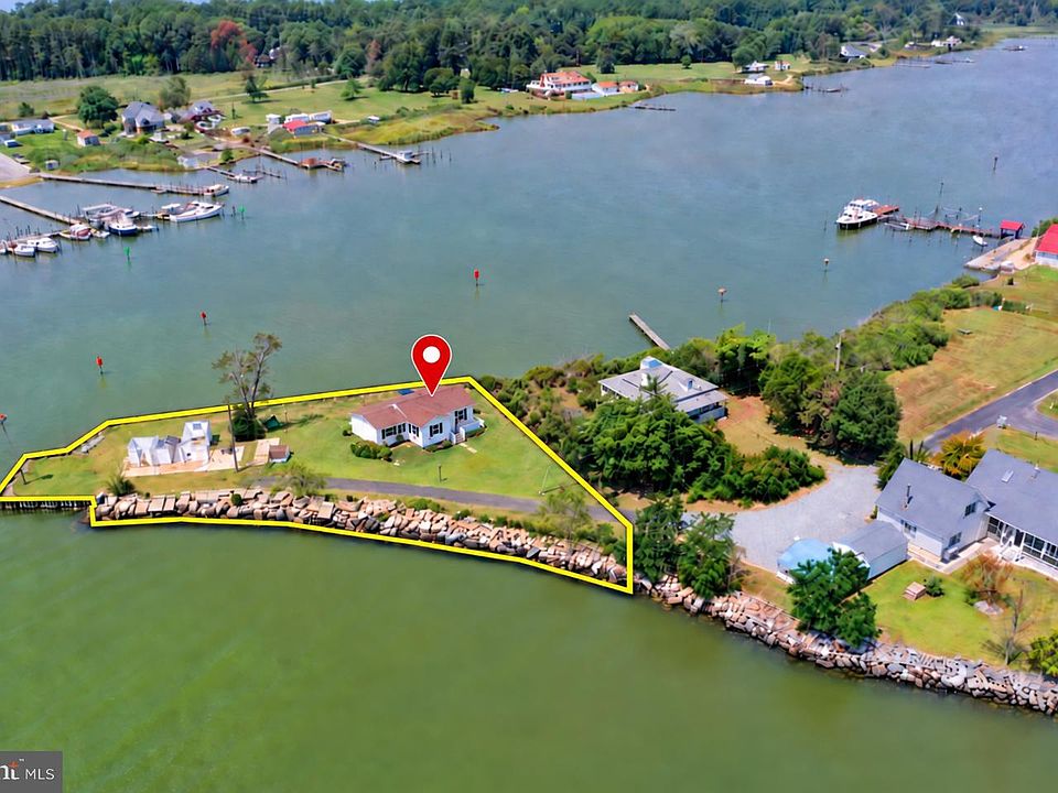 1st image of 16101 Piney Point Rd