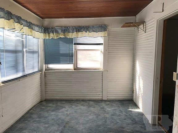 4th image of 713 Antique City Dr