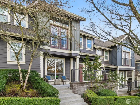 2285 NE Natalie Way, Issaquah, WA 98029