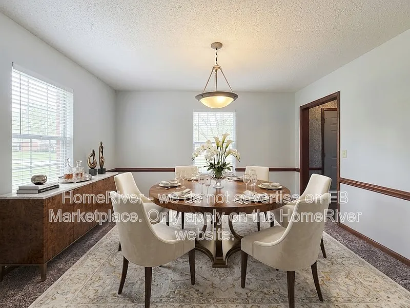 4 bed, 2.5 bath, 1515 sqft, $1,895 — Photo 4