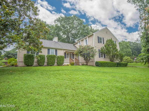 11144 Pleasant Forest Dr, Knoxville, TN 37934