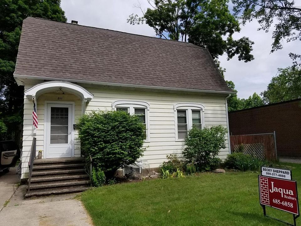 1st image of 211 S Fair St