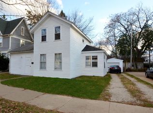 714 Fountain St NE, Grand Rapids, MI 49503