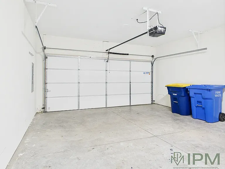 2581 Emma Ln — Photo 23