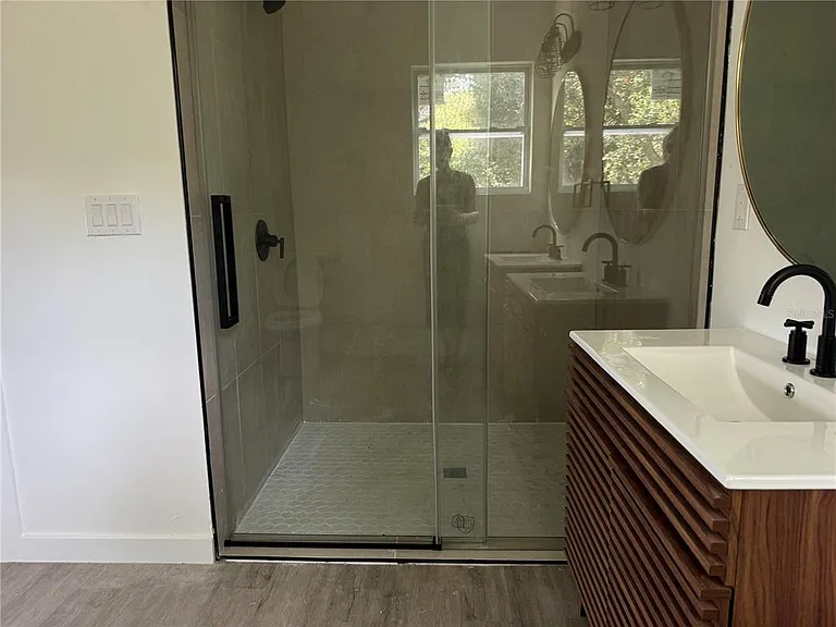 18376 Toronto Ave — Photo 9