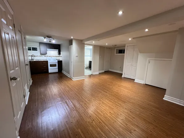 (undisclosed Address), Pickering, ON L1W 1K6