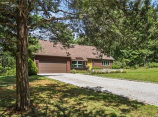 21 Rolling Meadow Ln, Pound Ridge, NY 10576