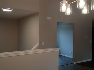 2256 Monarch Dr #2256, Utica, MI 48316